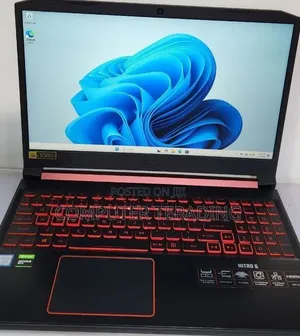 New Laptop Acer Nitro 5 8GB Intel Core i5 SSD 512GB