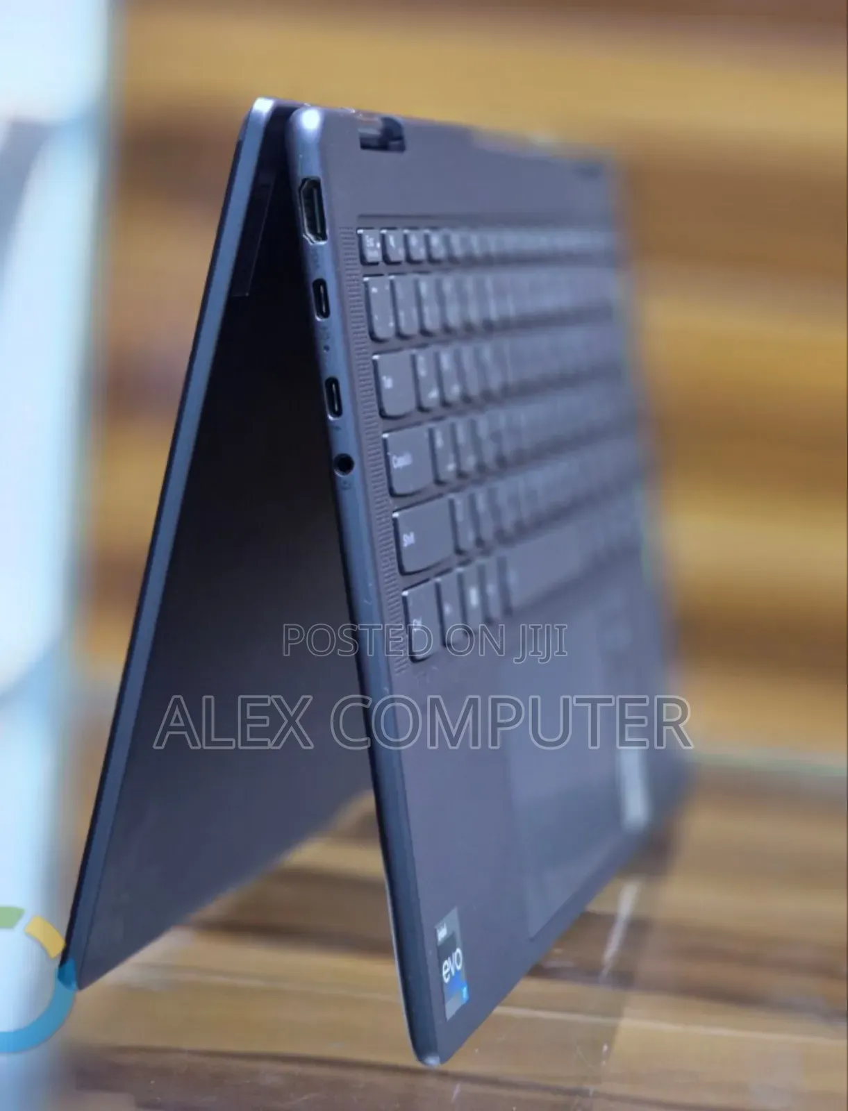 New Laptop Lenovo Yoga 7i 16GB Intel Core i7 SSD 512GB