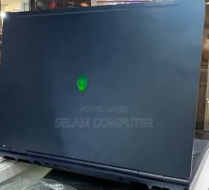New Laptop Alienware 16 Aurora 32GB Intel Core Ultra 9 SSD 1T