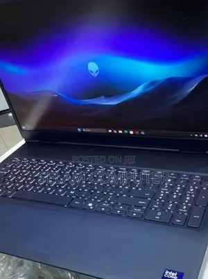 New Laptop Alienware 16 Aurora 32GB Intel Core Ultra 9 SSD 1T