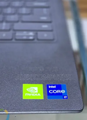 New Laptop Dell 8GB Intel Core i7 SSD 256GB