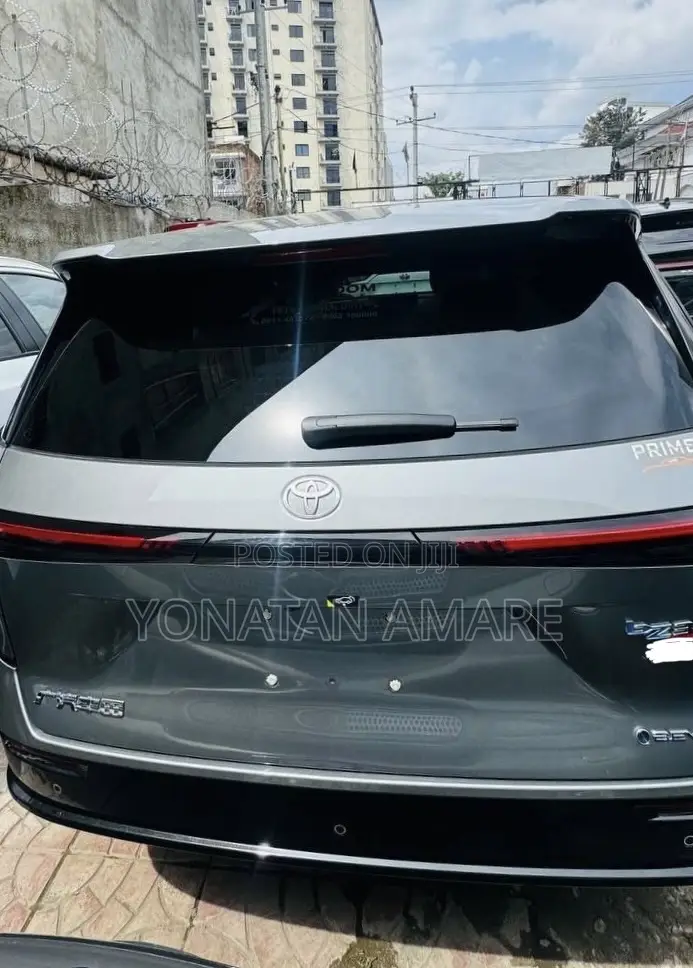New Toyota bZ3 2025 Gray