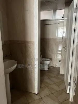 4bdrm Apartment in Tracon, Nifas Silk-Lafto for sale