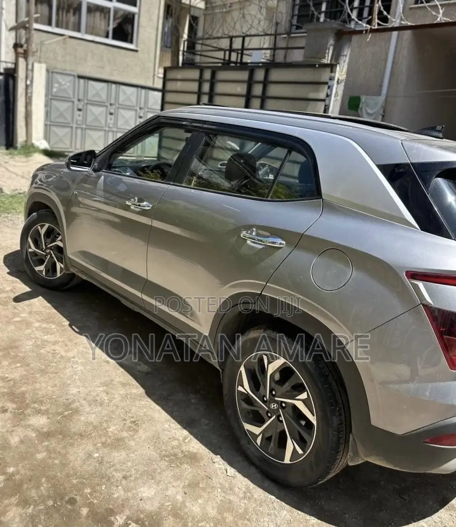Hyundai Creta 2023 Gray