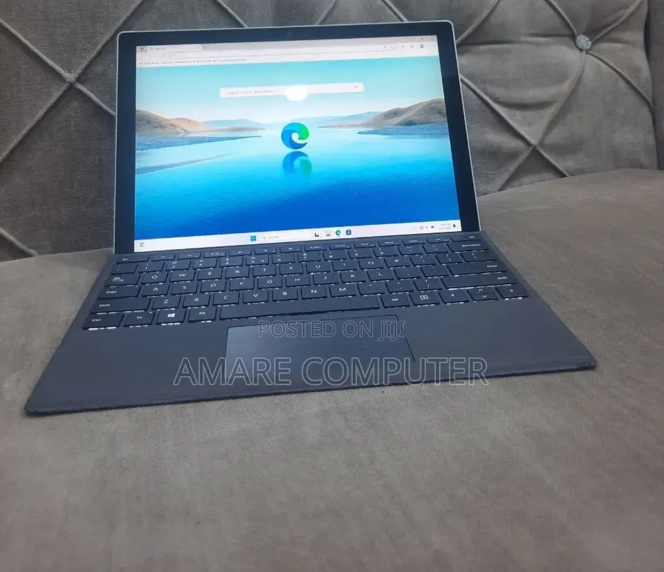 New Laptop Microsoft Surface Pro 7 16GB Intel Core i7 SSD 512GB