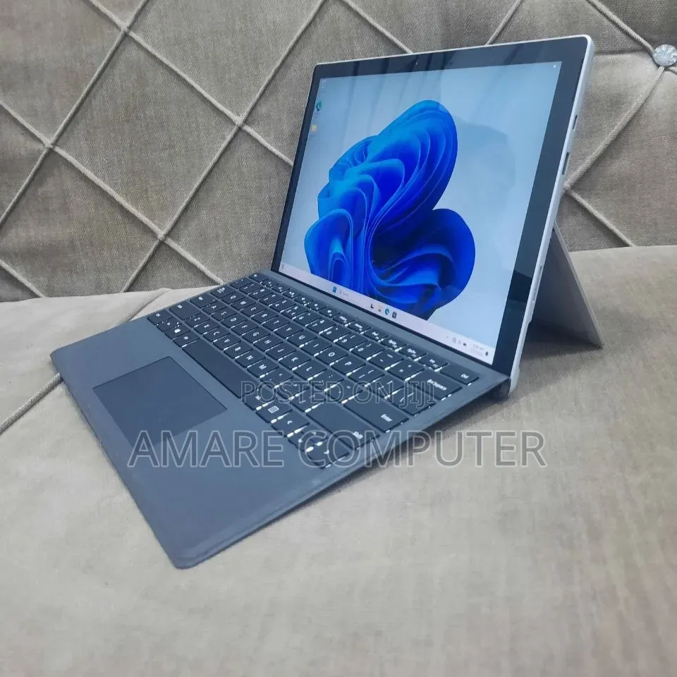 New Laptop Microsoft Surface Pro 7 16GB Intel Core i7 SSD 512GB