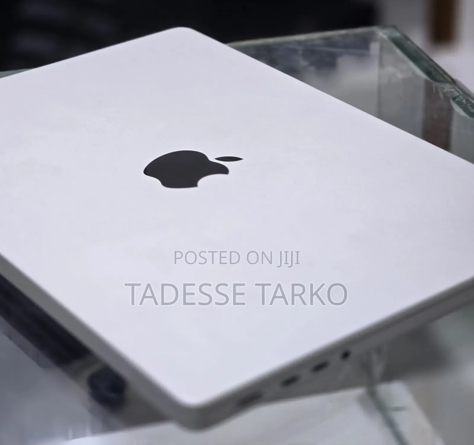 New Apple MacBook Pro 2025 M5 14-inch 16GB Apple M5 Pro SSD 512GB