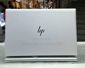 New Laptop HP EliteBook 840 G8 16GB Intel Core i7 SSD 512GB