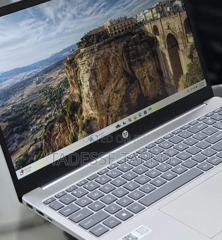 New Laptop HP Stream Notebook 16GB Intel Core i7 SSD 1T