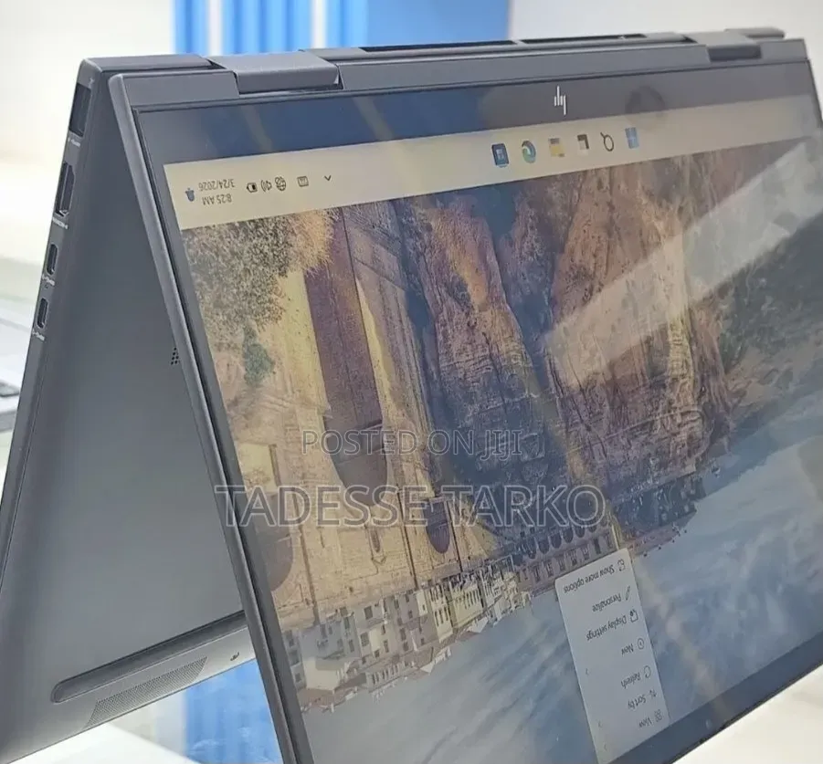 New Laptop HP Envy X360 8GB AMD Ryzen 5 SSD 256GB
