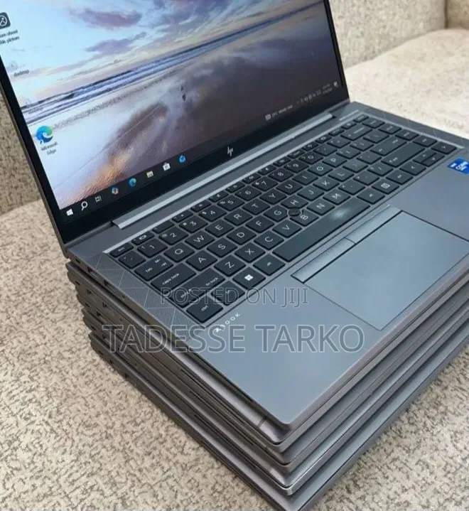 New Laptop HP ZBook Studio G5 16GB Intel Core i7 SSD 512GB