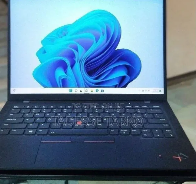 New Laptop Lenovo ThinkPad X1 Carbon 16GB Intel Core i7 SSD 512GB