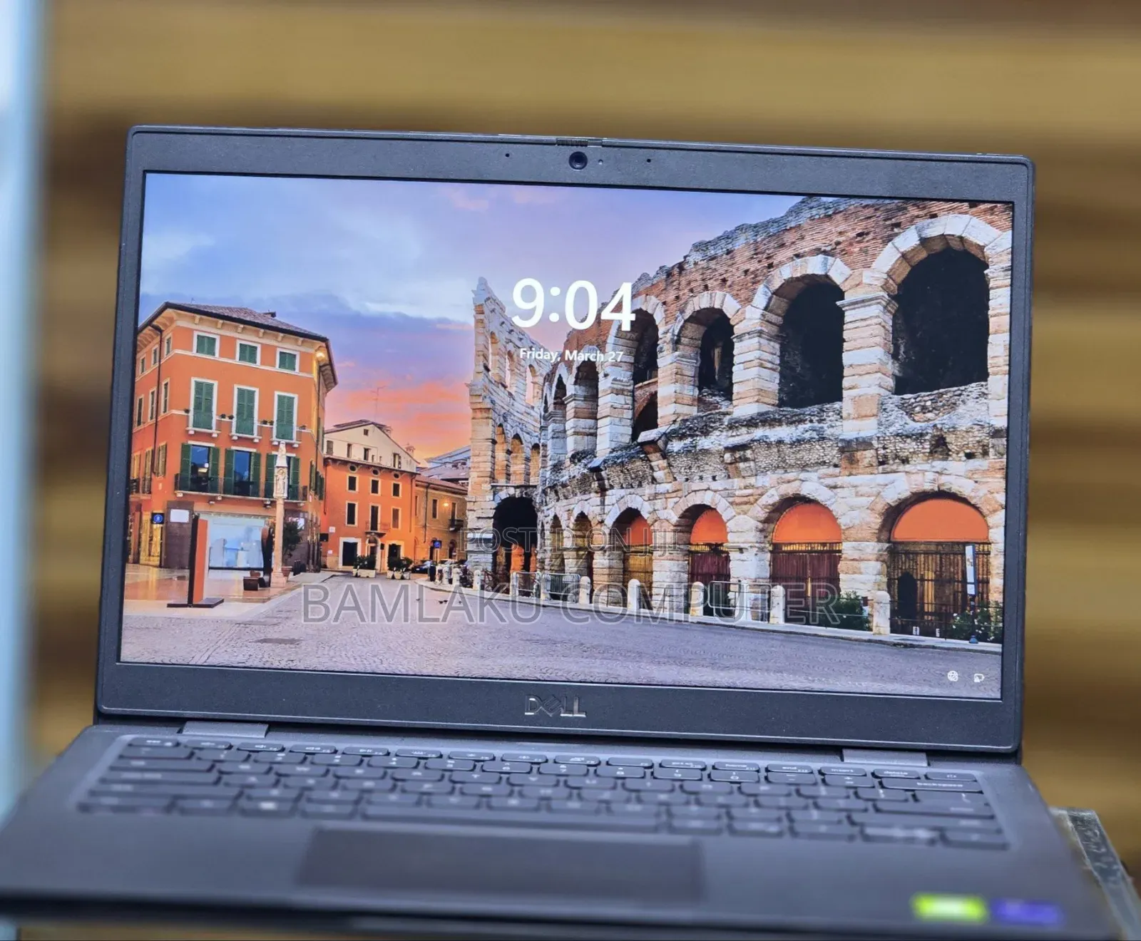 New Laptop Dell Latitude 3120 8GB Intel Core i7 SSD 256GB
