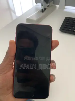 Apple iPhone 8 Plus 64 GB Red