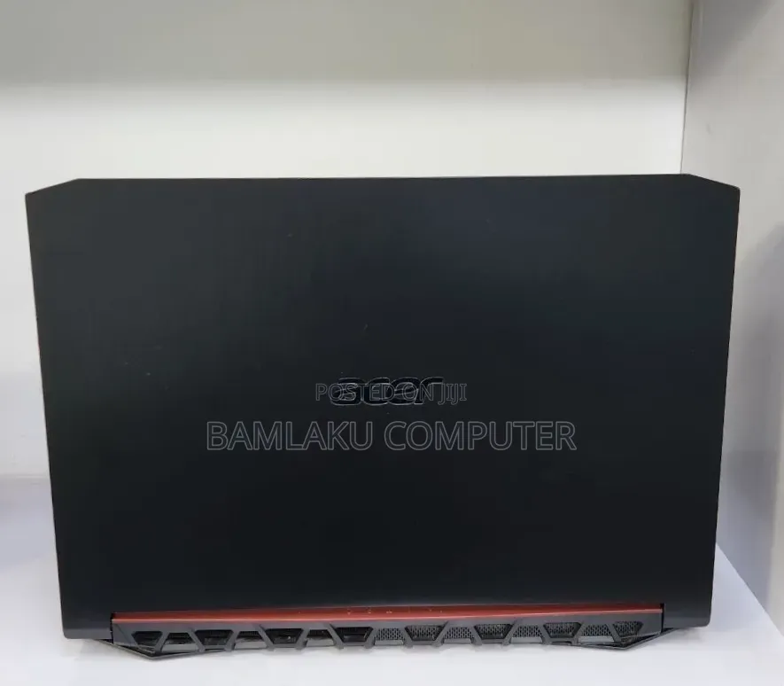 New Laptop Acer Nitro 5 8GB Intel Core i5 SSD 512GB