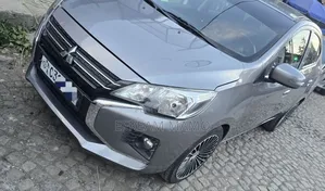 Mitsubishi Attrage 2022