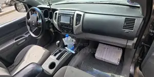 Toyota Tacoma 2013 Gray