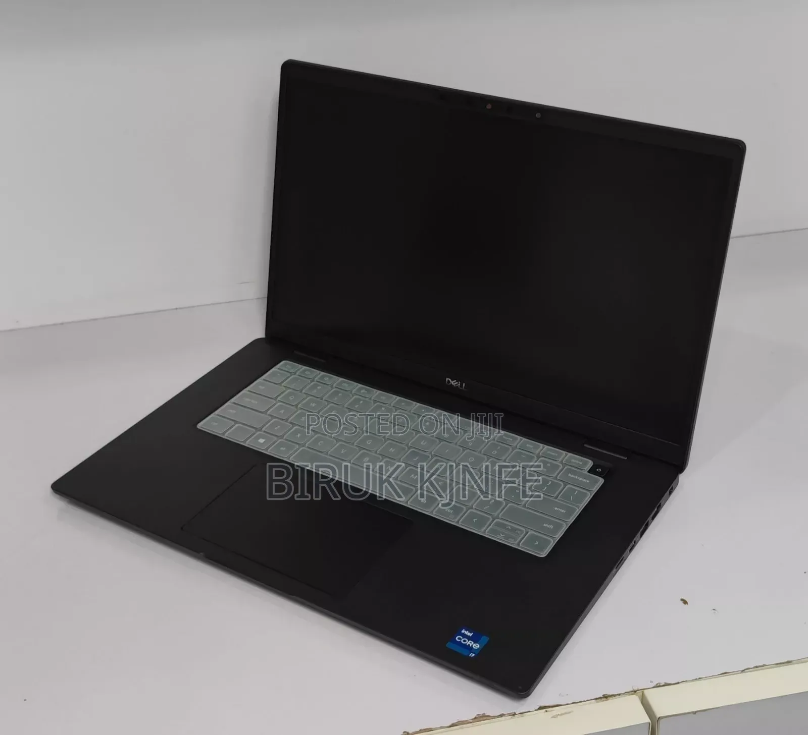 New Laptop Dell Latitude 7300 32GB Intel Core i7 SSD 512GB