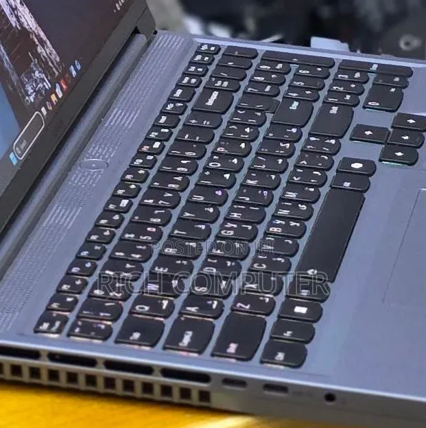 New Laptop Lenovo Legion 5 16GB AMD Ryzen 7 SSD 1T