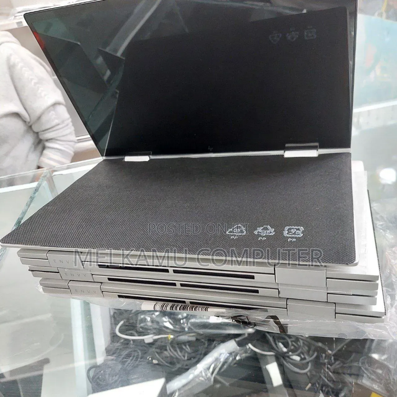 New Laptop HP Envy 15 16GB Intel Core i7 SSD 1T