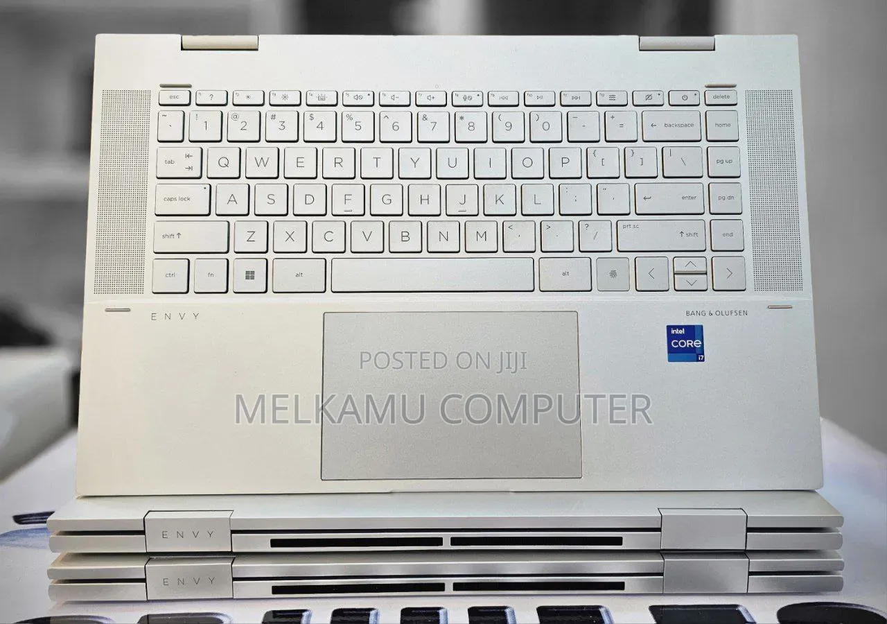 New Laptop HP Envy 15 16GB Intel Core i7 SSD 1T