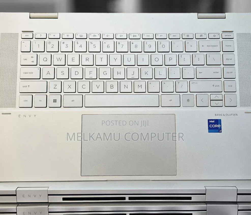 New Laptop HP Envy 15 16GB Intel Core i7 SSD 1T