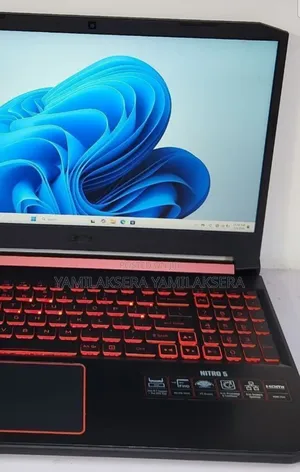 New Laptop Acer Nitro 5 8GB Intel Core i5 SSD 512GB