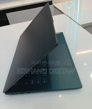 New Laptop Lenovo 16GB AMD Ryzen 7 SSD 512GB