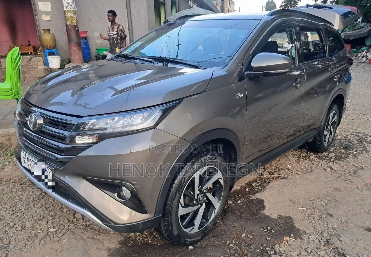 New Toyota Rush 2023 Gray