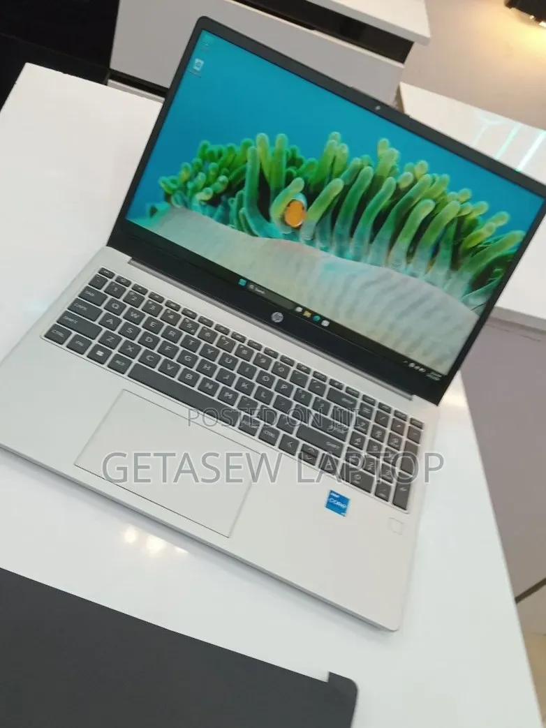 New Laptop HP Stream Notebook 16GB Intel Core 5 SSD 512GB