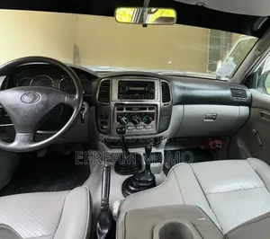Toyota Land Cruiser 2007