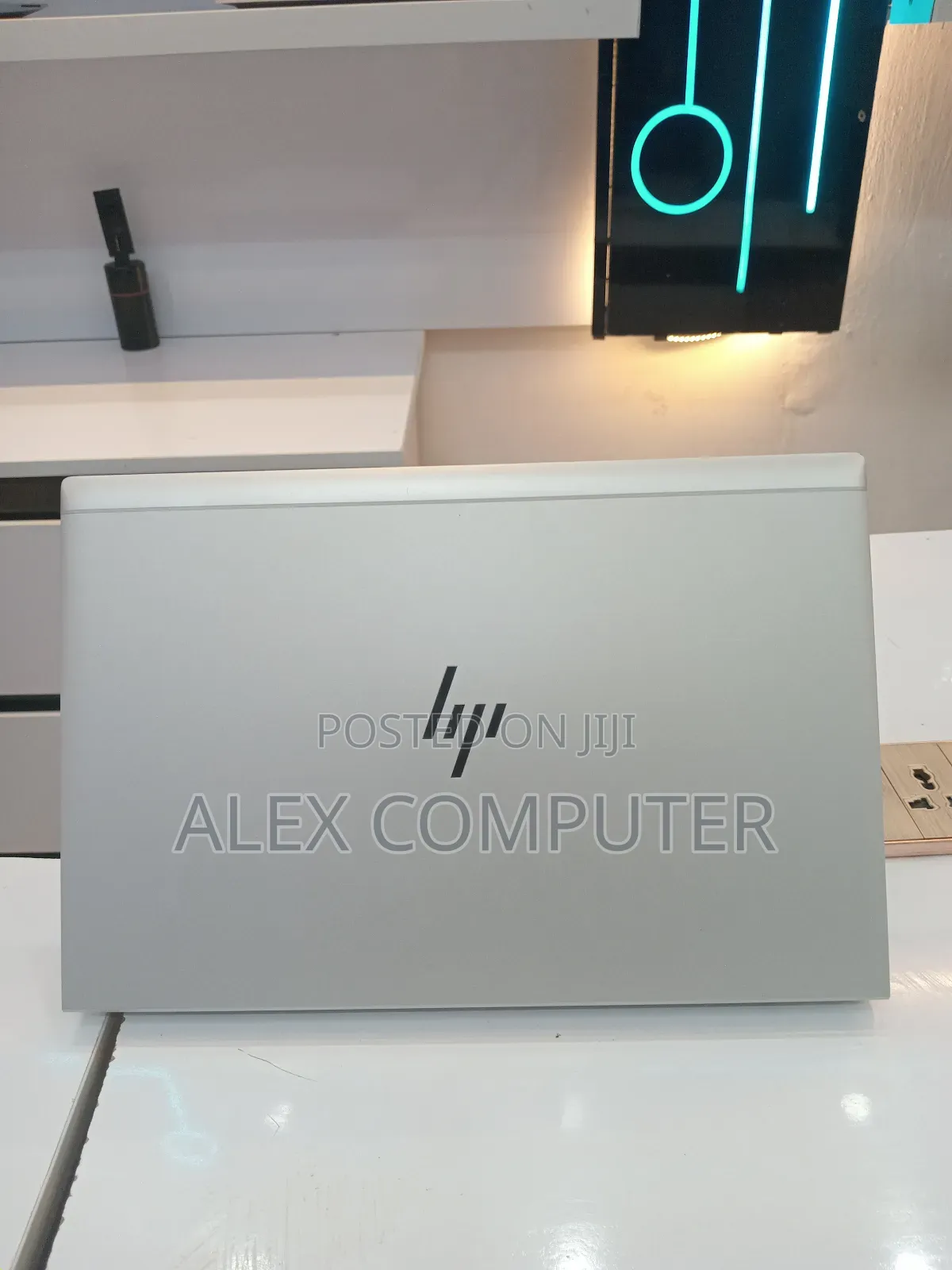New Laptop HP EliteBook 840 G8 16GB Intel Core i7 SSD 512GB