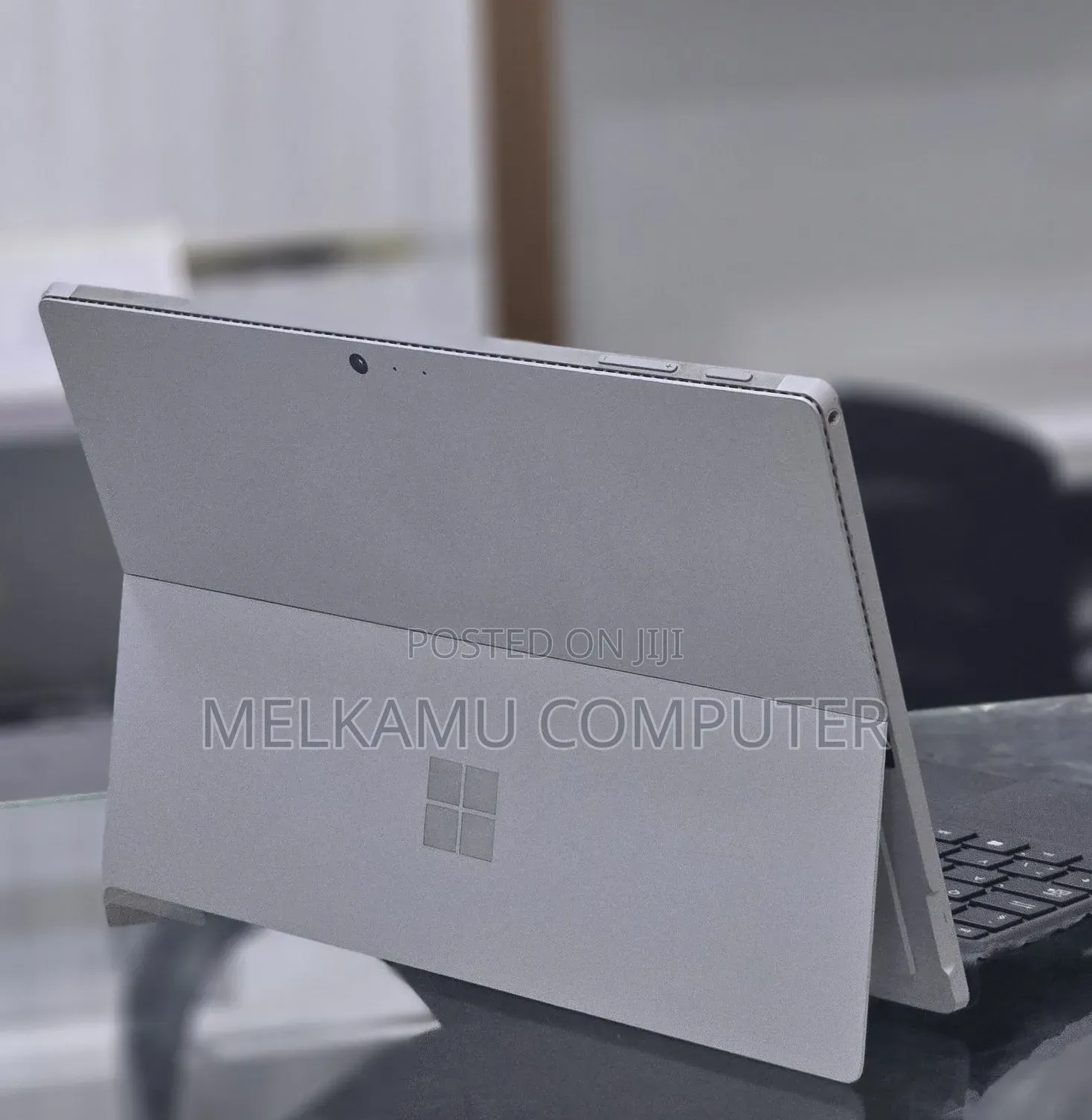 New Microsoft Surface Studio 2 8GB Intel Core i5 SSD 512GB