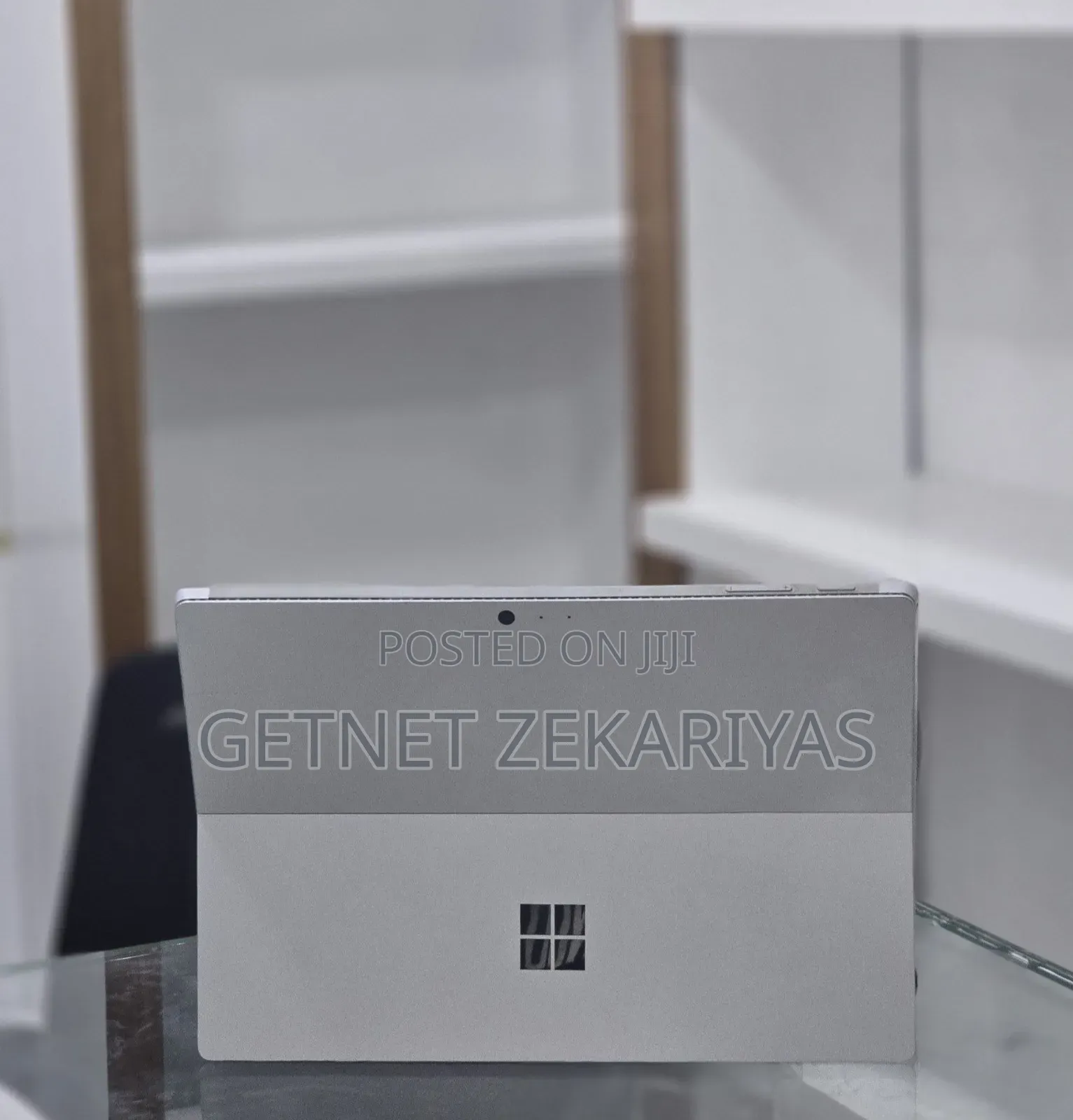 New Laptop Microsoft Surface Pro 4 8GB Intel Core i5 SSD 256GB