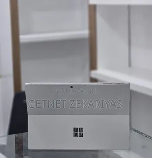 New Laptop Microsoft Surface Pro 4 8GB Intel Core i5 SSD 256GB