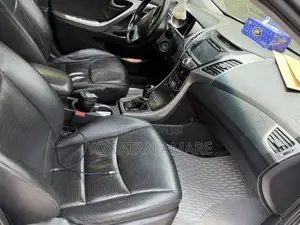 Hyundai Avante 2015 Gray