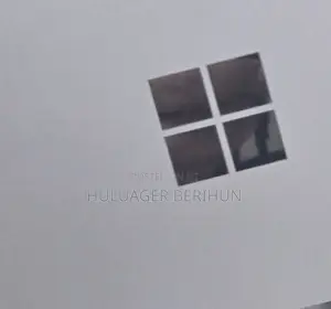 New Laptop Microsoft Surface Pro 4 8GB Intel Core i5 SSD 256GB