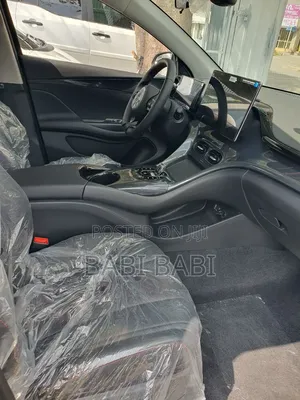 New BYD E2 43 kWh 94 hp FWD 2025 Gray