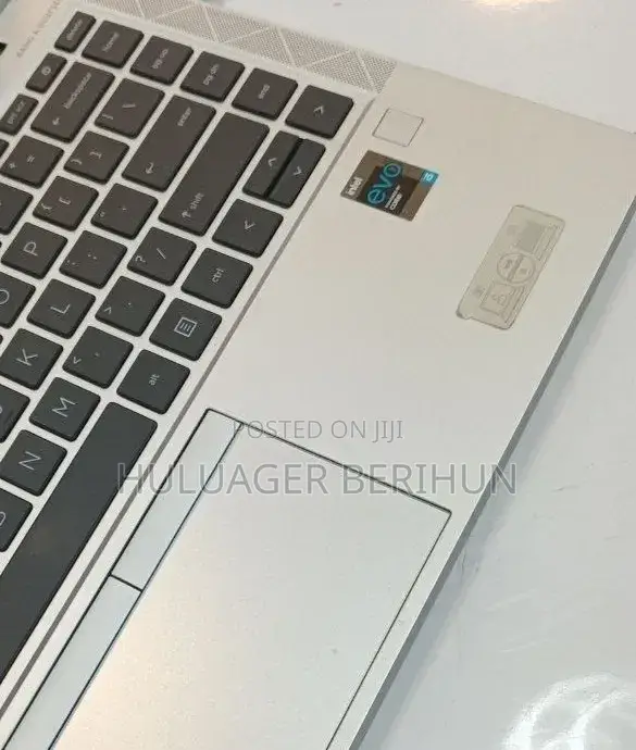 New Laptop HP EliteBook 840 G9 16GB Intel Core i5 SSD 512GB