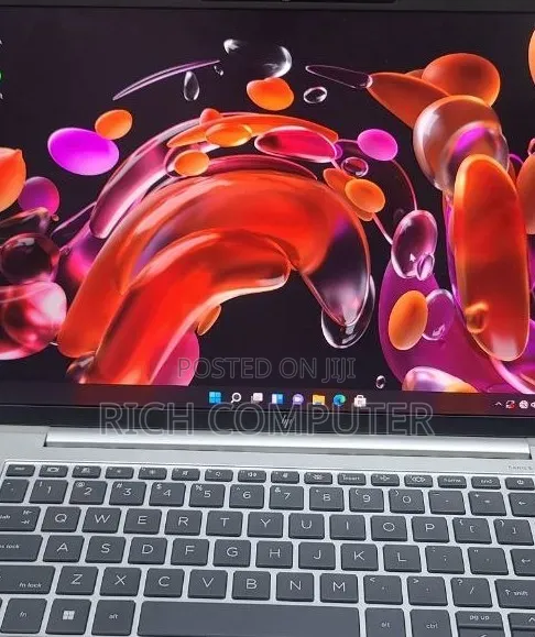 New Laptop HP EliteBook 840 G9 16GB Intel Core i7 SSD 512GB