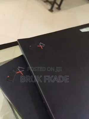 New Laptop Lenovo ThinkPad X1 Carbon Gen11 16GB Intel Core i7 SSD 512GB
