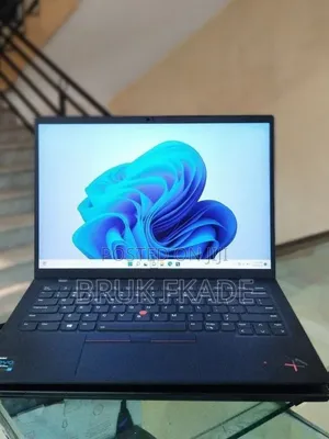 New Laptop Lenovo ThinkPad X1 Carbon Gen11 16GB Intel Core i7 SSD 512GB
