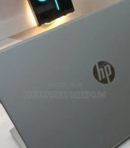 New Laptop HP 250 G10 16GB Intel Core i5 SSD 512GB