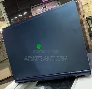 New Laptop Alienware X16 16GB Intel Core Ultra 9 SSD 1T