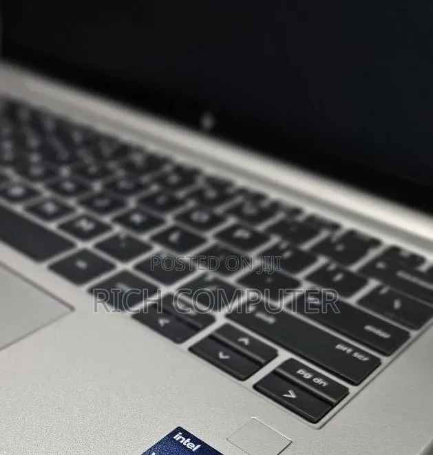New Laptop HP EliteBook 840 G10 16GB Intel Core i5 SSD 512GB