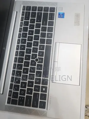 New Laptop HP EliteBook 840 G8 16GB Intel Core i7 SSD 512GB