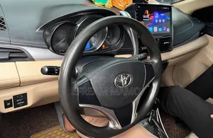 Toyota Yaris 2014