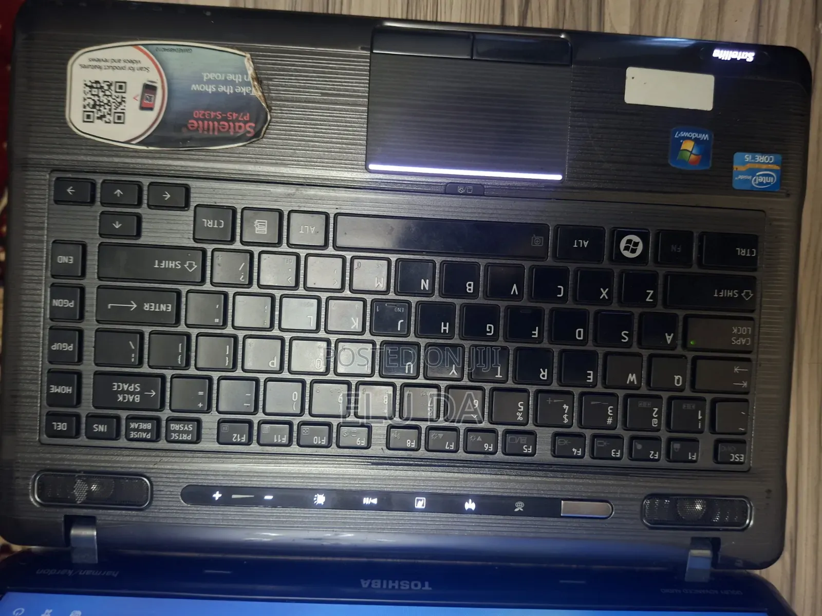 Laptop Toshiba Satellite P745 6GB Intel Core i5 HDD 500GB