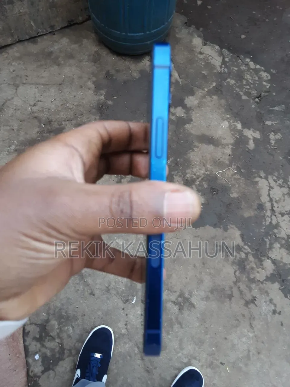 Apple iPhone 12 64 GB Blue