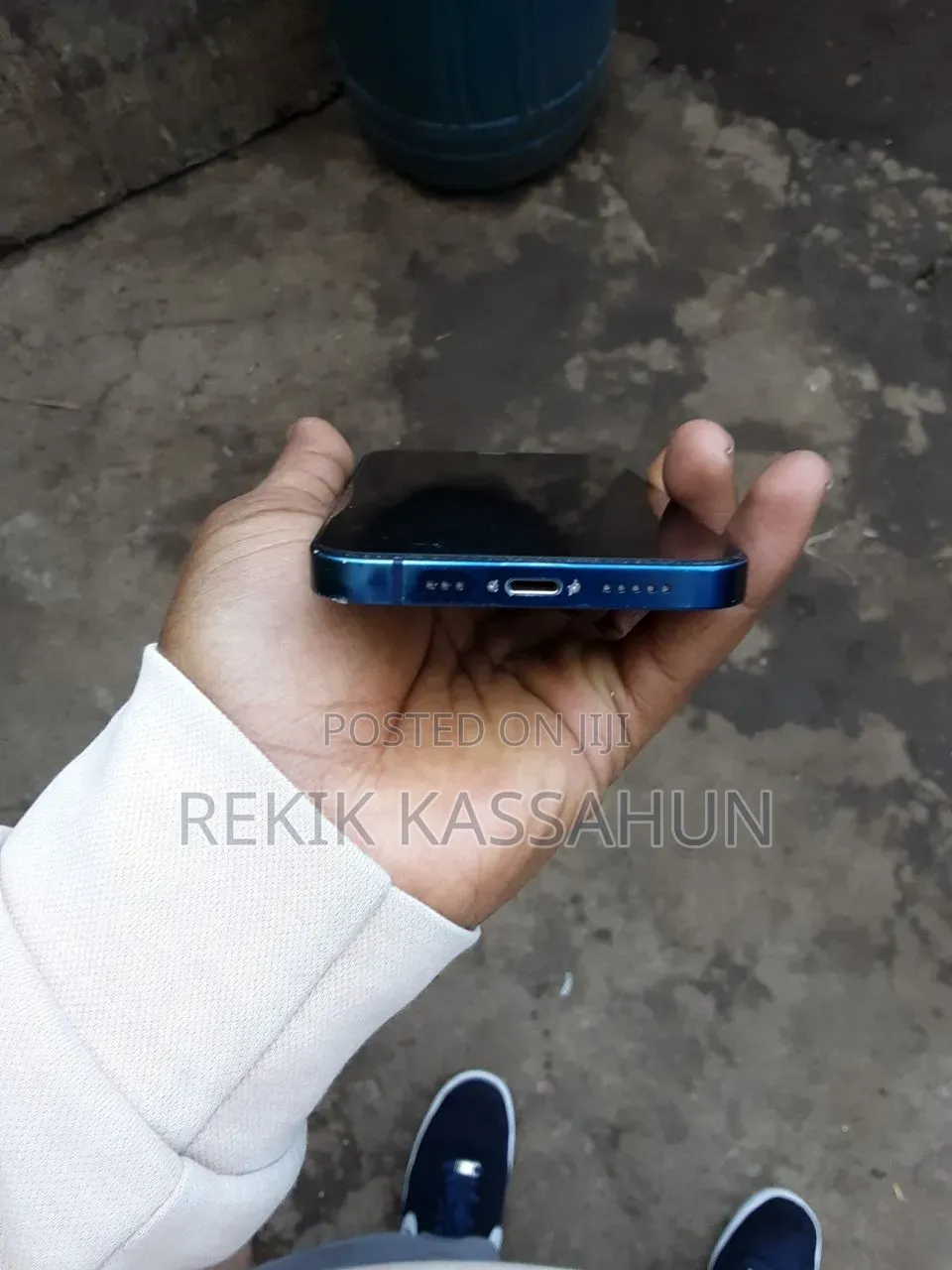 Apple iPhone 12 64 GB Blue